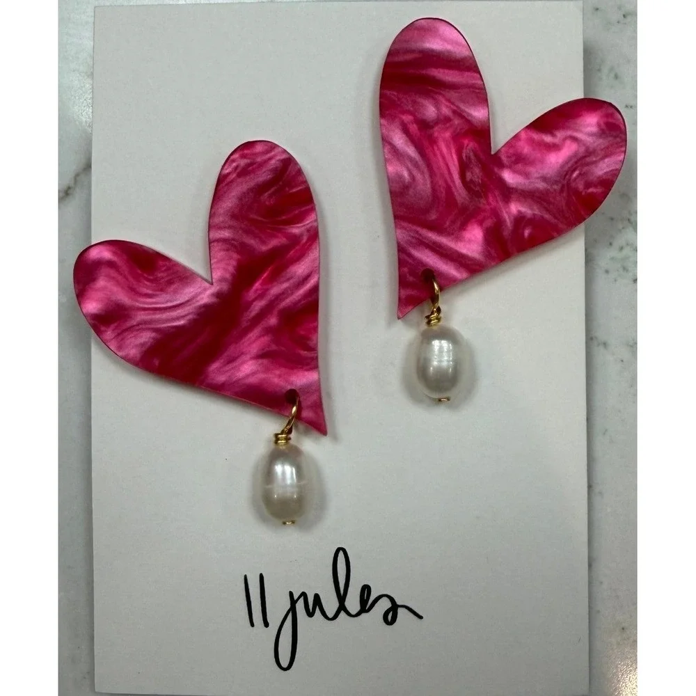 11Jules Hot Pink Marbled Acrylic Heart‎ Earrings with Freshwater Pearl Drops NEW